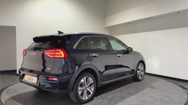 KIA e-Niro DynamicPlusLine 64 kWh | Stoelen & Stuurwiel verwarmd | Soh (batterijcheck) Waarde 94,3 %