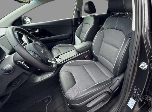 KIA e-Niro DynamicLine 39 kWh Stoelverwarming, Lage Km.St!!