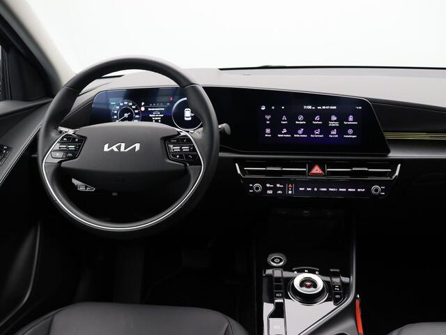 KIA e-Niro EV DynamicLine 64.8 kWh | SOH 98.5% | achteruitrij camera | Sfeerverlichting | Automaat |