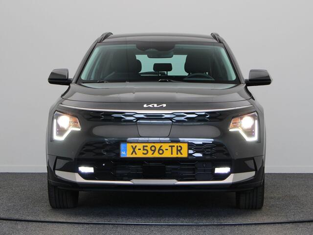 KIA e-Niro EV DynamicLine 64.8 kWh | SOH 98.5% | achteruitrij camera | Sfeerverlichting | Automaat |