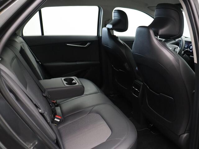 KIA e-Niro EV DynamicLine 64.8 kWh | SOH 98.5% | achteruitrij camera | Sfeerverlichting | Automaat |