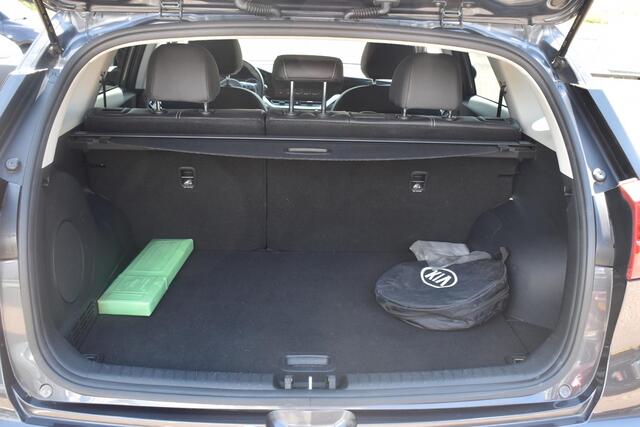 KIA e-Niro EV ExecutiveLine 64.8 kWh JBL | BSM | Leder | Stoelventilatie en verwarming | Adaptieve Cruise | 12 mnd BOVAG garantie | Whatsapp 06-53188999