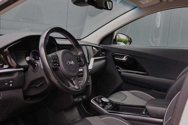 KIA e-Niro DynamicLine 64 kWh | 97% soh! | Keyless | Camera | Adaptieve Cruise Control