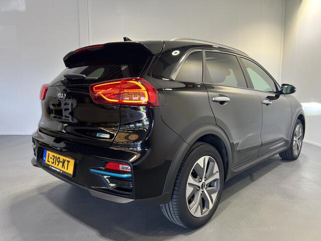 KIA e-Niro DynamicPlusLine 64 kWh Schuif/kanteldak | Android/Apple Carplay | LM Velgen | PDC Voor+ Achter | Cruise Control Adaptief | DAB | Airco |