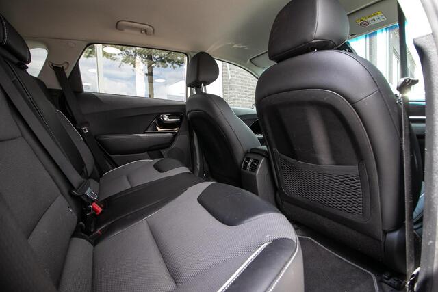 KIA e-Niro Edition 64 kWh | 3 Fase | Stoel/stuurverw. | Carplay