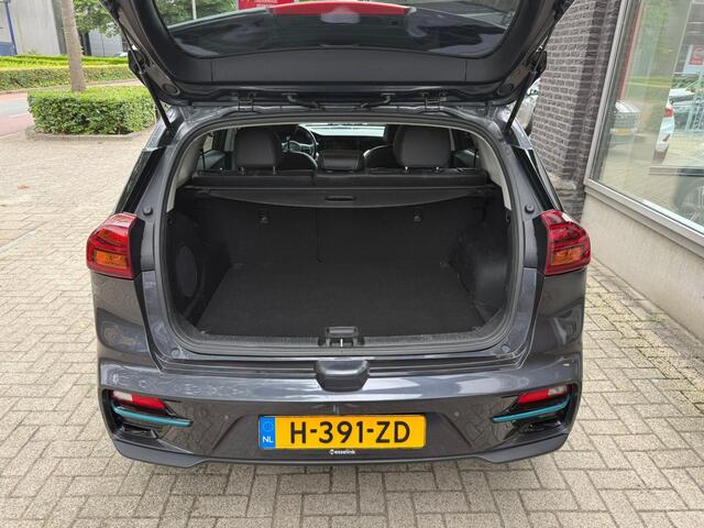 KIA e-Niro ExecutiveLine 64 kWh | 3 Fase | SOH 100% | Leer | Carplay | Stoelventilatie |