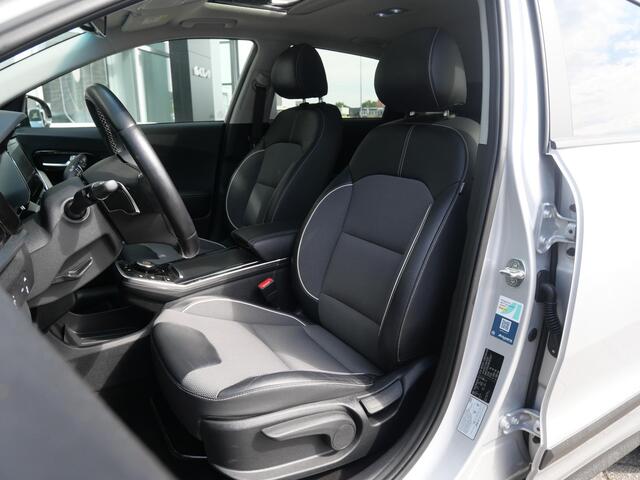 KIA e-Niro DynamicPlusLine 64 kWh | Schuif-kantel dak | Stoel-stuurverwarming | Carplay | Keyless | Navi | Cruise |