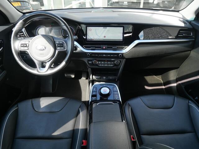 KIA e-Niro ExecutiveLine 64 kWh | Stoelverwarming-ventilatie | Schuif-kanteldak | Keyless | Electrische Stoelen |