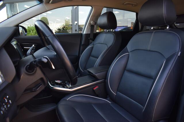 KIA e-Niro ExecutiveLine 64 kWh | Trekhaak | Memory | Camera | Lederen bekleding | Stoel/Stuurverwarming |