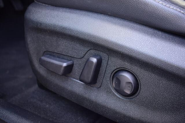KIA e-Niro ExecutiveLine 64 kWh | Trekhaak | Memory | Camera | Lederen bekleding | Stoel/Stuurverwarming |