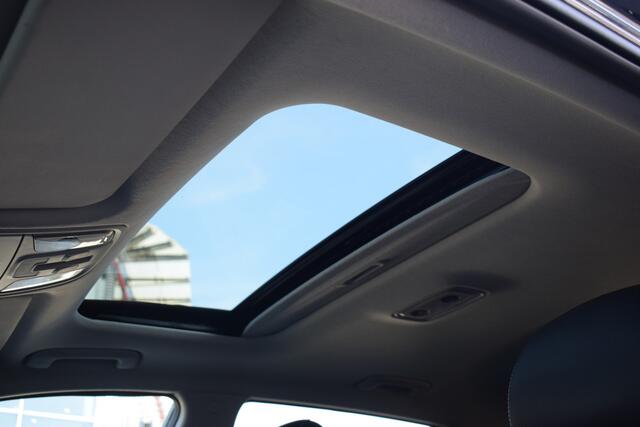 KIA e-Niro ExecutiveLine 64 kWh | Trekhaak | Kantel/ Schuifdak | Memory | Stoelventilatie | Tot 10Jr. Kia-Garantie |