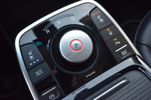 KIA e-Niro ExecutiveLine 64 kWh | Trekhaak | Kantel/ Schuifdak | Memory | Stoelventilatie | Tot 10Jr. Kia-Garantie |