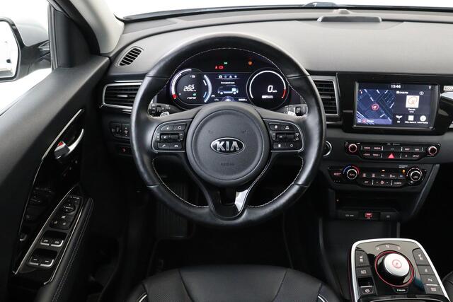 KIA e-Niro EXECUTIVELINE 64 kWh -CAMERA|POWER-SEAT|GEVENTILEERD|JBL|STOEL/STUURVERW.|KEYLESS|17"