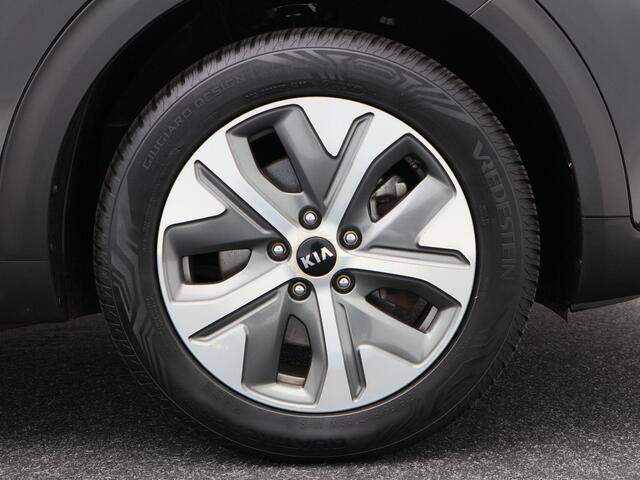 KIA e-Niro ExecutiveLine 64 kWh 204 Pk | Leder | Trekhaak | Camera | CarPlay | 17 Inch