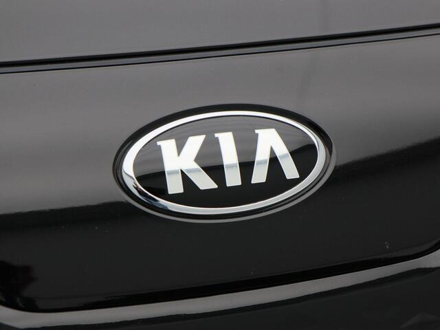 KIA e-Niro ExecutiveLine 64 kWh 204 Pk | Leder | Trekhaak | Camera | CarPlay | 17 Inch