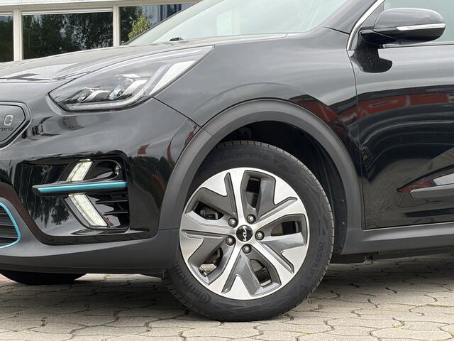 KIA e-Niro DynamicPlusLine 64 kWh 100% SOH, Schuifdak, Carplay, Rijklaar met beurt & garantie!