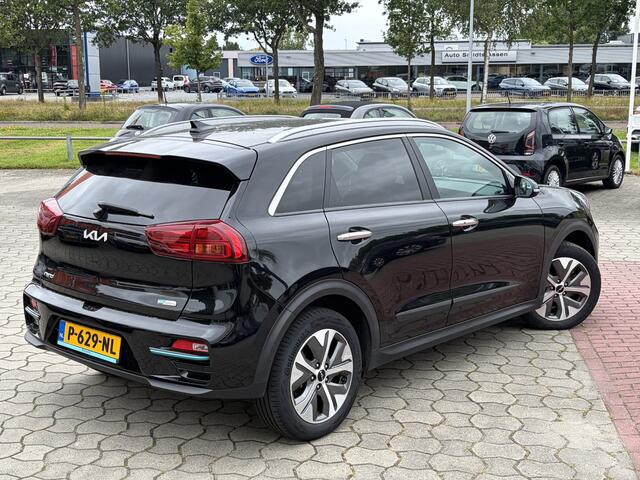 KIA e-Niro DynamicPlusLine 64 kWh 100% SOH, Schuifdak, Carplay, Rijklaar met beurt & garantie!