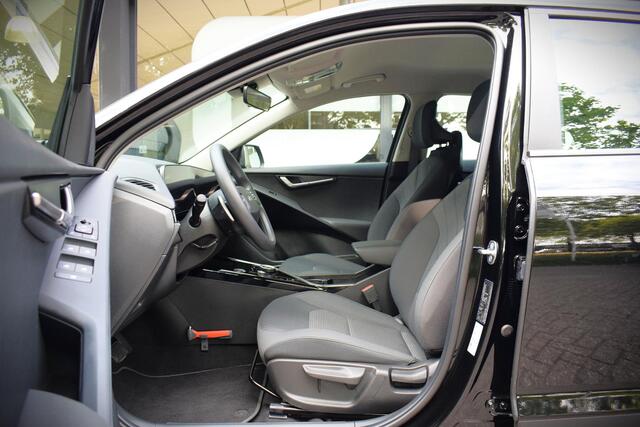 KIA e-Niro EV Light Edition 64.8 kWh |CAMERA|ACC|NAVIGATIE|