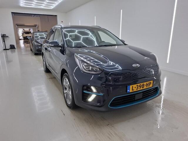 KIA e-Niro ExecutiveLine 64 kWh | Afneembare trekhaak | Stoelventilatie | Schuif/kanteldak