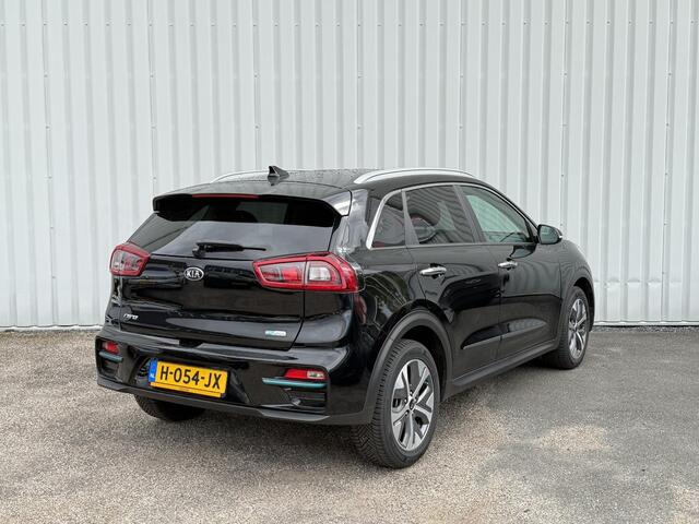 KIA e-Niro ExecutiveLine 64 kWh | 95,8% SOH | Leder | JBL-Audio | Elektrische voorstoelen, bestuurdersstoel met geheugenfunctie | Dodehoek-detectie