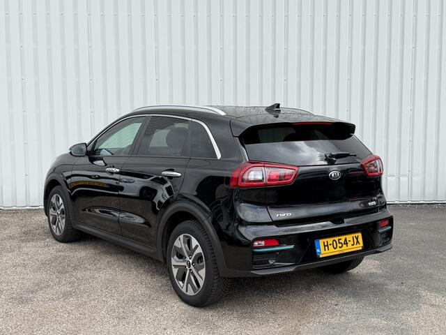 KIA e-Niro ExecutiveLine 64 kWh | 95,8% SOH | Leder | JBL-Audio | Elektrische voorstoelen, bestuurdersstoel met geheugenfunctie | Dodehoek-detectie