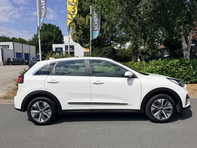 KIA e-Niro ComfortLine 64 kWh 204PK ACCoCameraoKeyless