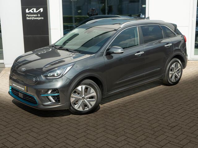 KIA e-Niro ExecutiveLine 64 kWh | Stoelverwarming/-ventilatie | Stuurverwarming | Schuif/-kanteldak | JBL | Achteruitrijcamera | Navi | PDC voor & achter
