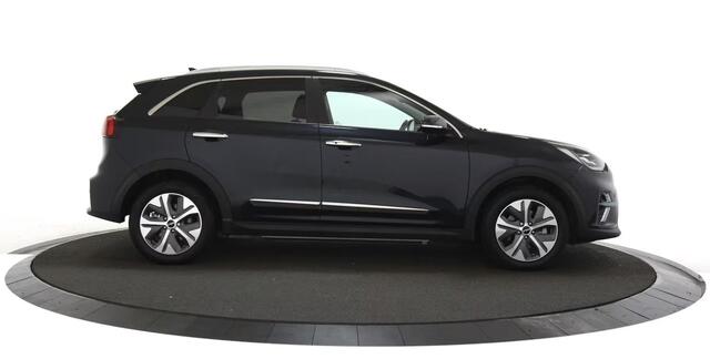 KIA e-Niro DynamicPlusLine 64 kWh Navigatie / Camera / Lederen bekleding