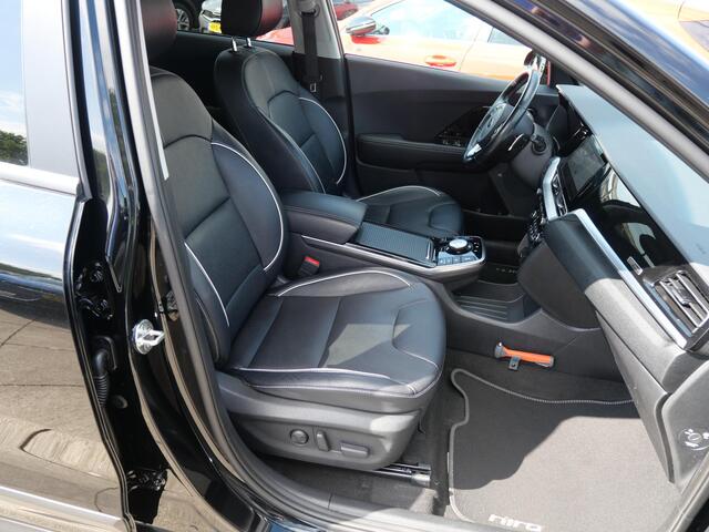 KIA e-Niro ExecutiveLine 64 kWh | Stoel Verkoeling | Schuif/Kantel dak | Elek. Stoelen |