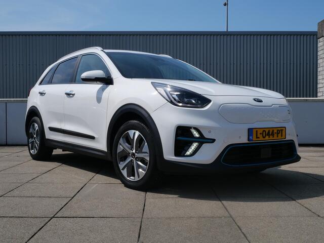 KIA e-Niro ExecutiveLine 64 kWh | 3Fase | Stoel Verkoeling | Schuif/Kantel dak | Elek. Stoelen |