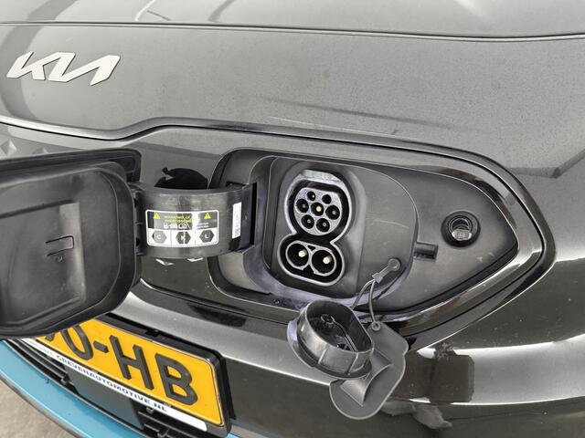KIA e-Niro DynamicLine 64 kWh | Snelladen | SOH 95% | Clima | Cruise | Camera | Carplay | Navi | NAP