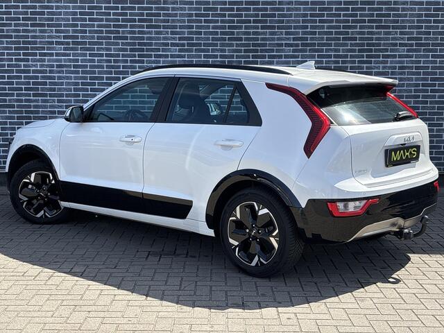 KIA e-Niro EV DynamicLine 64.8 kWh | Trekhaak | Achteruitrijcamera | Parkeersensoren | Cruise Control Adaptief | Keyless Entry | Navigatie | Apple Carplay | Android Auto | Lichtmetalen Velgen 17 inch
