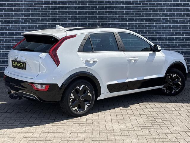 KIA e-Niro EV DynamicLine 64.8 kWh | Trekhaak | Achteruitrijcamera | Parkeersensoren | Cruise Control Adaptief | Keyless Entry | Navigatie | Apple Carplay | Android Auto | Lichtmetalen Velgen 17 inch