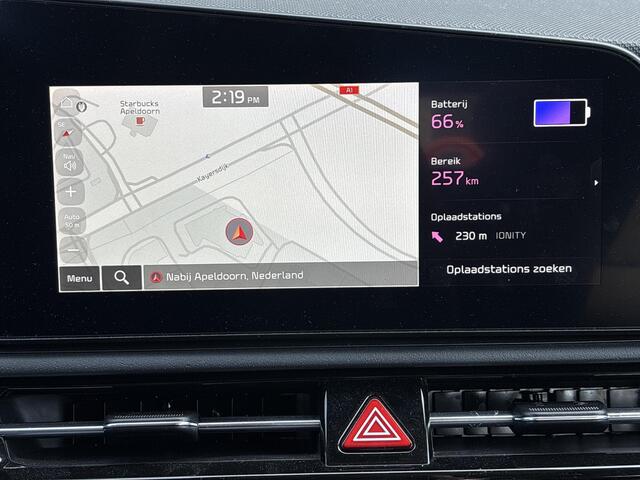 KIA e-Niro EV DynamicLine 64.8 kWh | Trekhaak | Achteruitrijcamera | Parkeersensoren | Cruise Control Adaptief | Keyless Entry | Navigatie | Apple Carplay | Android Auto | Lichtmetalen Velgen 17 inch