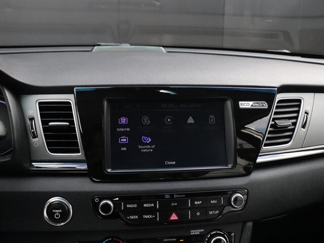KIA e-Niro ExecutiveLine 64 kWh | LEDER | MEMORY | STOEL/STUURVERW. | JBL AUDIO | CAMERA | ADAPT. CRUISE | NAVI | APPLE CARPLAY |