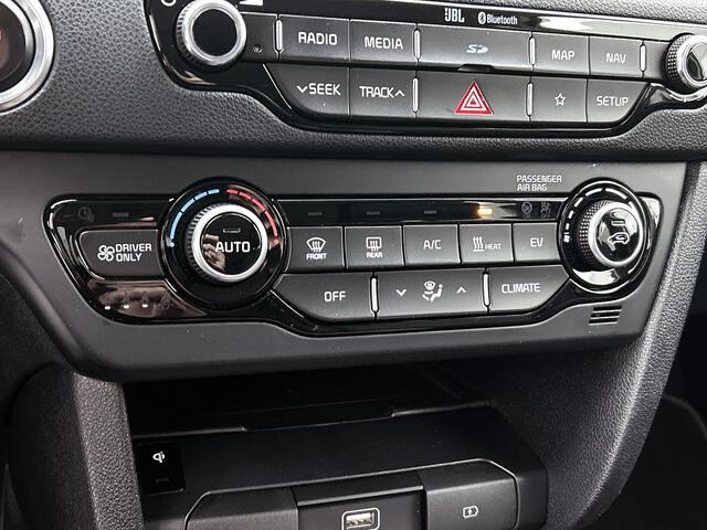 KIA e-Niro ExecutiveLine 64 kWh | JBL | Stoelkoeling | 1e eigenaar |