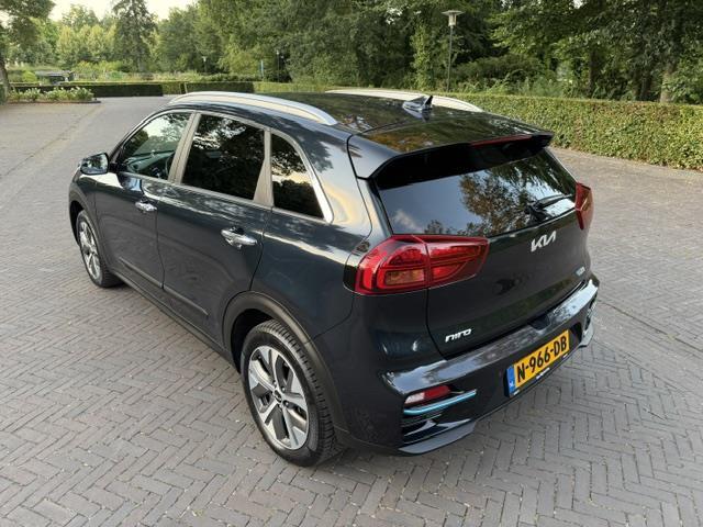 KIA e-Niro Edition 64 kWh 3-fase SOH 98,1%/Camera/Carplay/Led//Stuurverwarming/Garantie