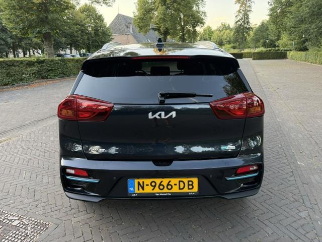 KIA e-Niro Edition 64 kWh 3-fase SOH 98,1%/Camera/Carplay/Led//Stuurverwarming/Garantie
