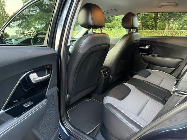 KIA e-Niro Edition 64 kWh 3-fase SOH 98,1%/Camera/Carplay/Led//Stuurverwarming/Garantie