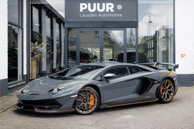 Lamborghini AVENTADOR 6.5 V12 SVJ ''1 di 900'' Grigio Telesto - BTW Auto - Sensonum - Collectors Item