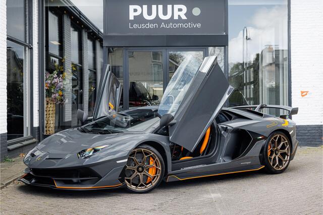 Lamborghini AVENTADOR 6.5 V12 SVJ ''1 di 900'' Grigio Telesto - BTW Auto - Sensonum - Collectors Item
