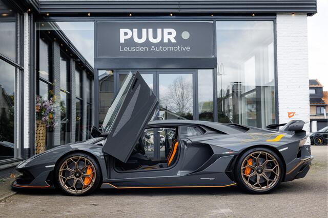 Lamborghini AVENTADOR 6.5 V12 SVJ ''1 di 900'' Grigio Telesto - BTW Auto - Sensonum - Collectors Item