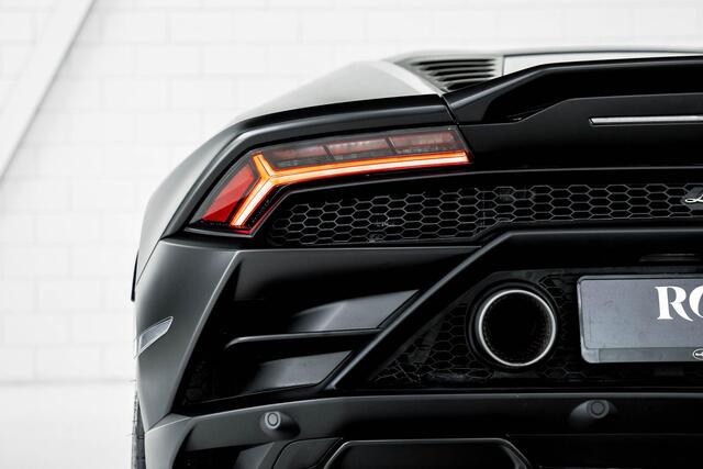 Lamborghini Huracán EVO RWD l Hermes interior l Matte black Wrapping |