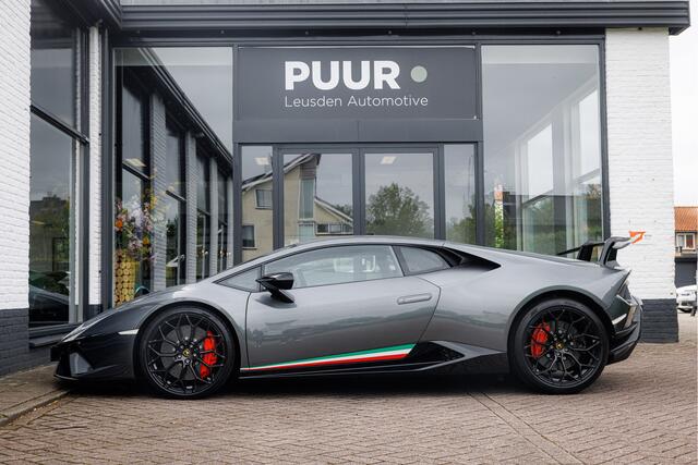 Lamborghini Huracán 5.2 V10 Performante Lift - Lamborghini Historie - Camera