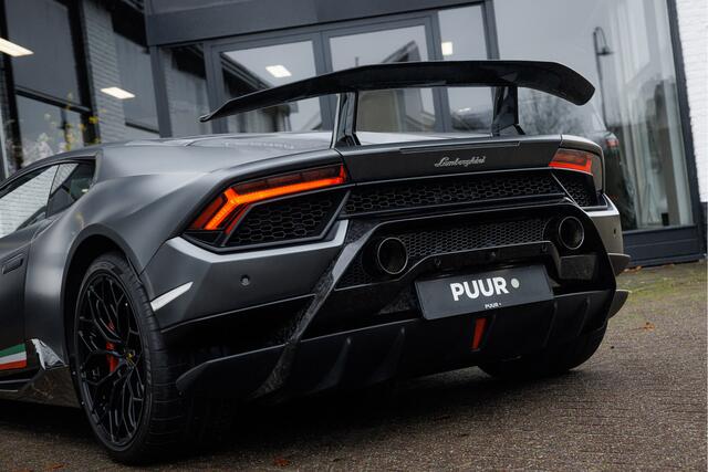 Lamborghini Huracán 5.2 V10 Performante Lift - Lamborghini Historie - Camera