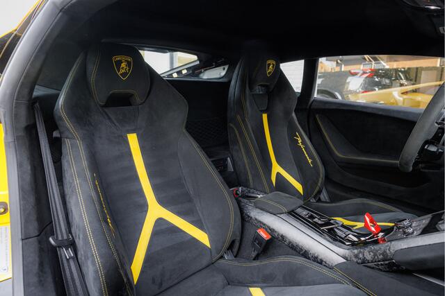 Lamborghini Huracán 5.2 V10 Performante Giallo Inti - Sensonum Audio - Lift - Comfort Seats