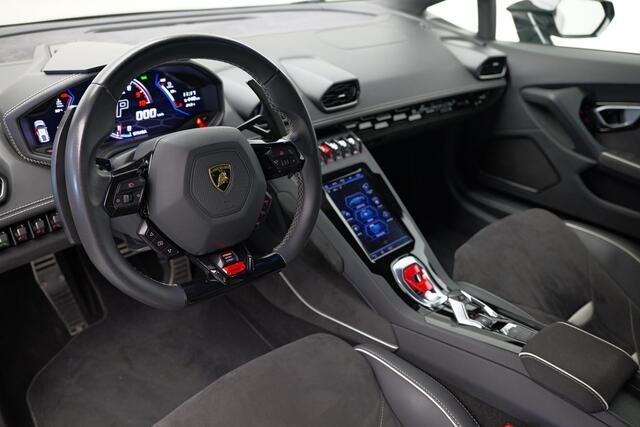 Lamborghini Huracán 5.2 V10 EVO |Lift|Carbon.Spoiler|Cruise|Alcantara|