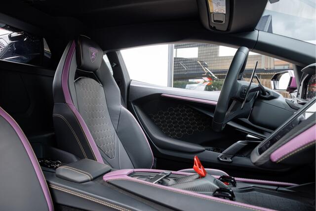Lamborghini Revuelto 6.5 V12 ''Viola 30th Matte'' Ad Personam Ad Personam Inteieur - Full PPF - Passenger Display