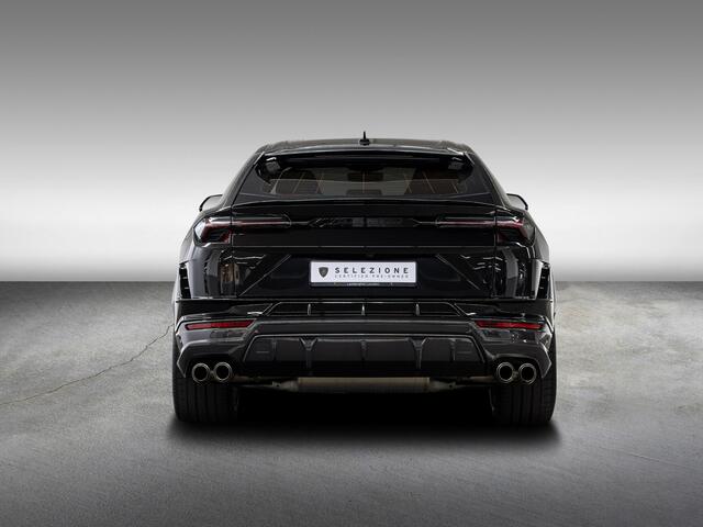 Lamborghini Urus Performante MY23 | Exterior Carbon | B&O
