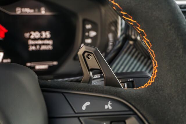 Lamborghini Urus Performante - 5 Year Maintenance - PPF - Carbon Package - Export price